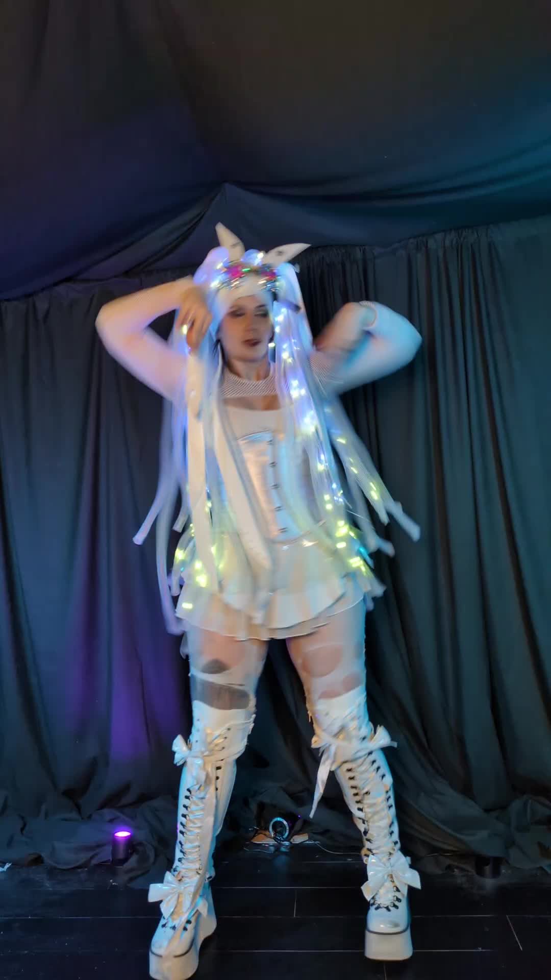 @SitriSophiaDance