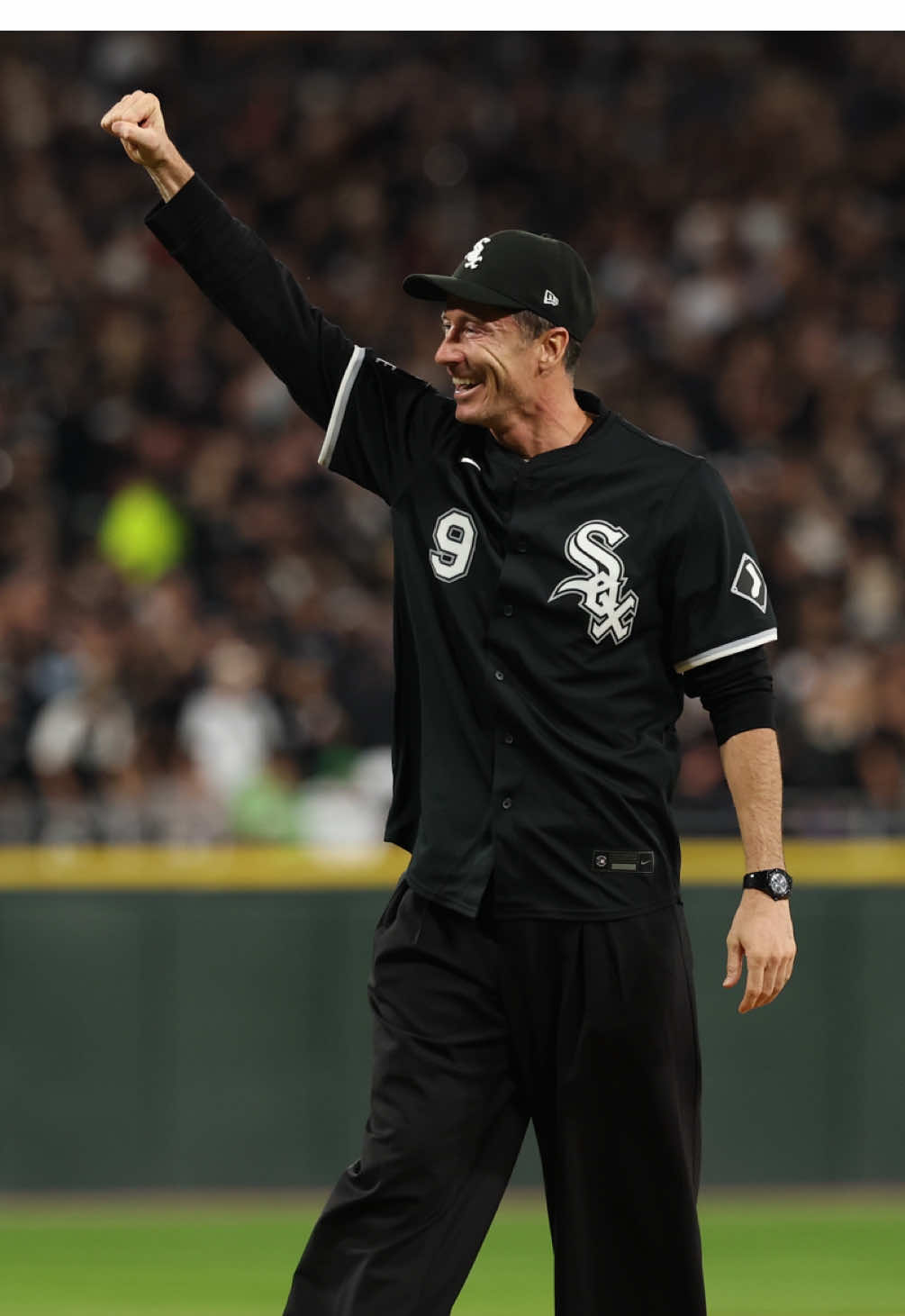 @MLB