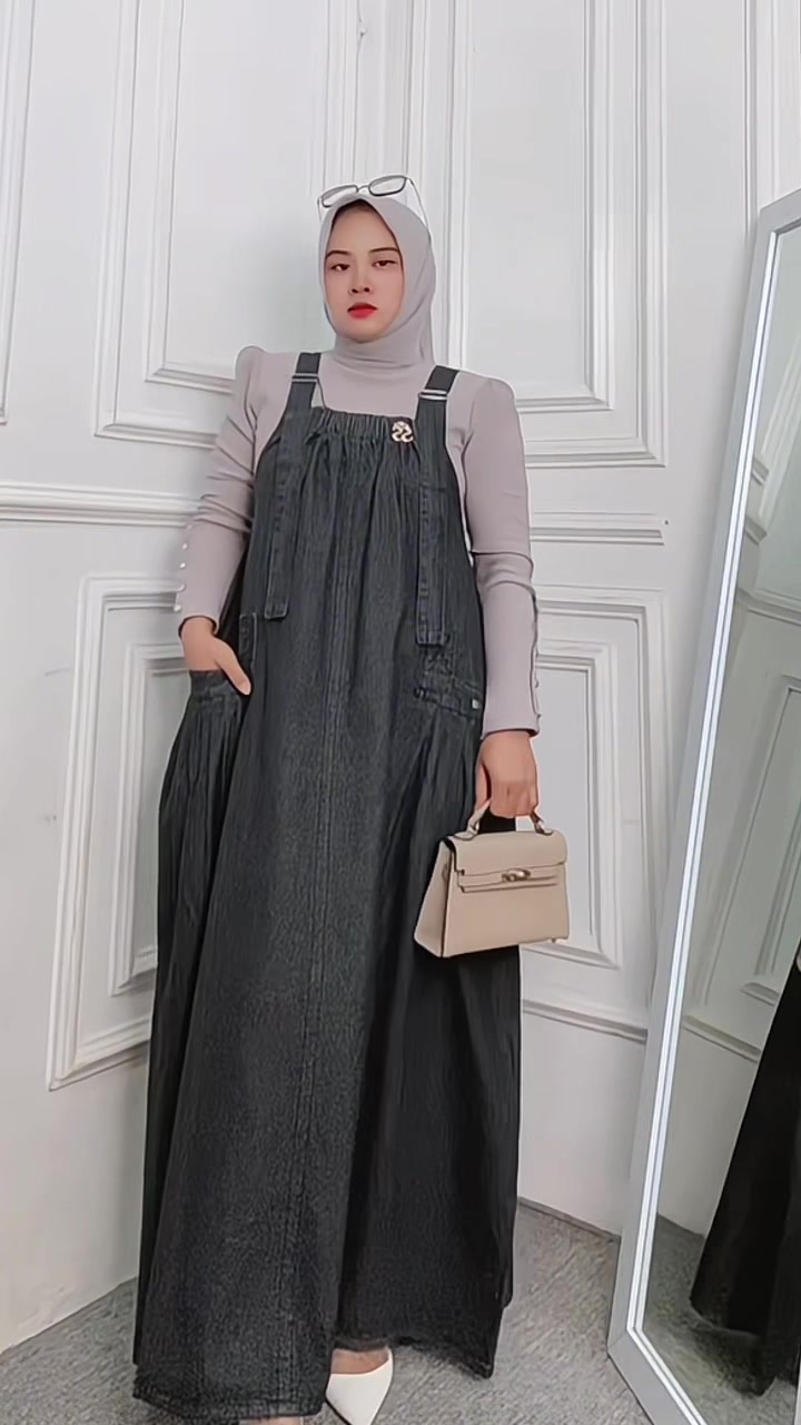 @Raisa Collections