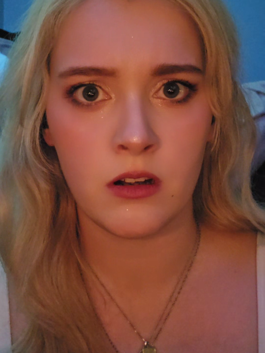 @Ellie 🦋❤️