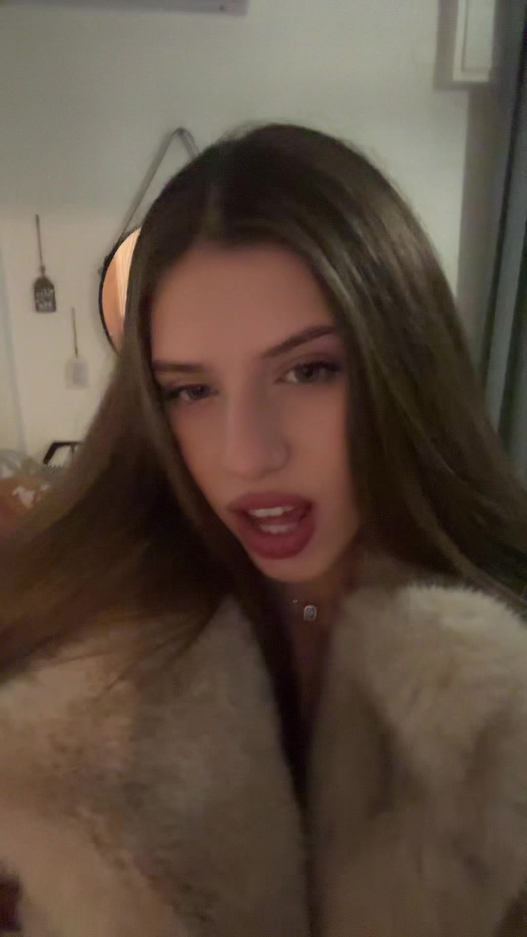 @n&iota;&kappa;&eta;