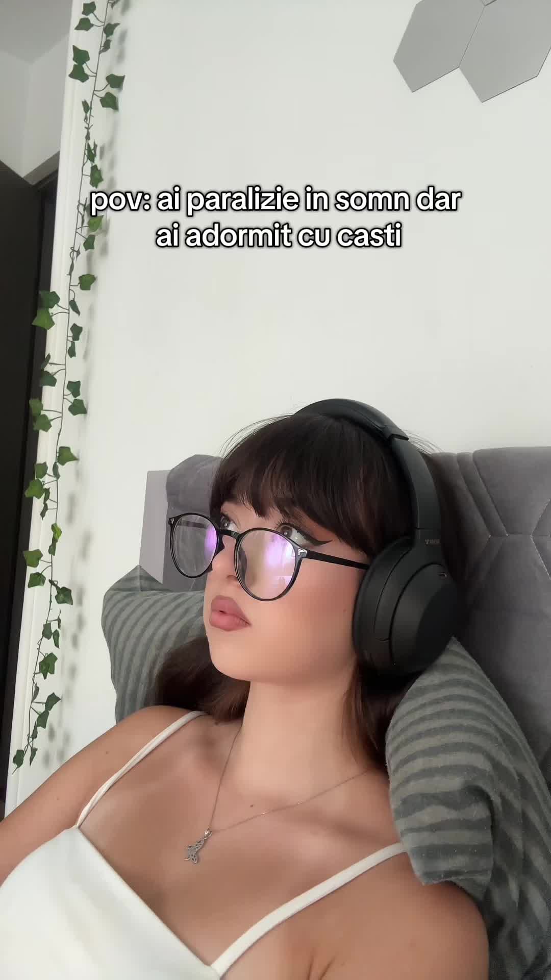 @AlexandRRa