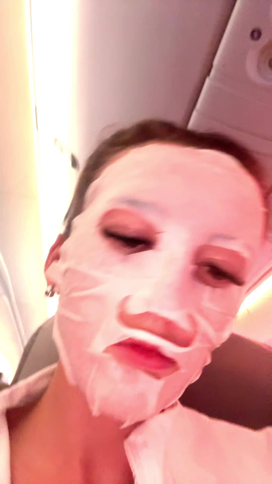 @freyaleonard