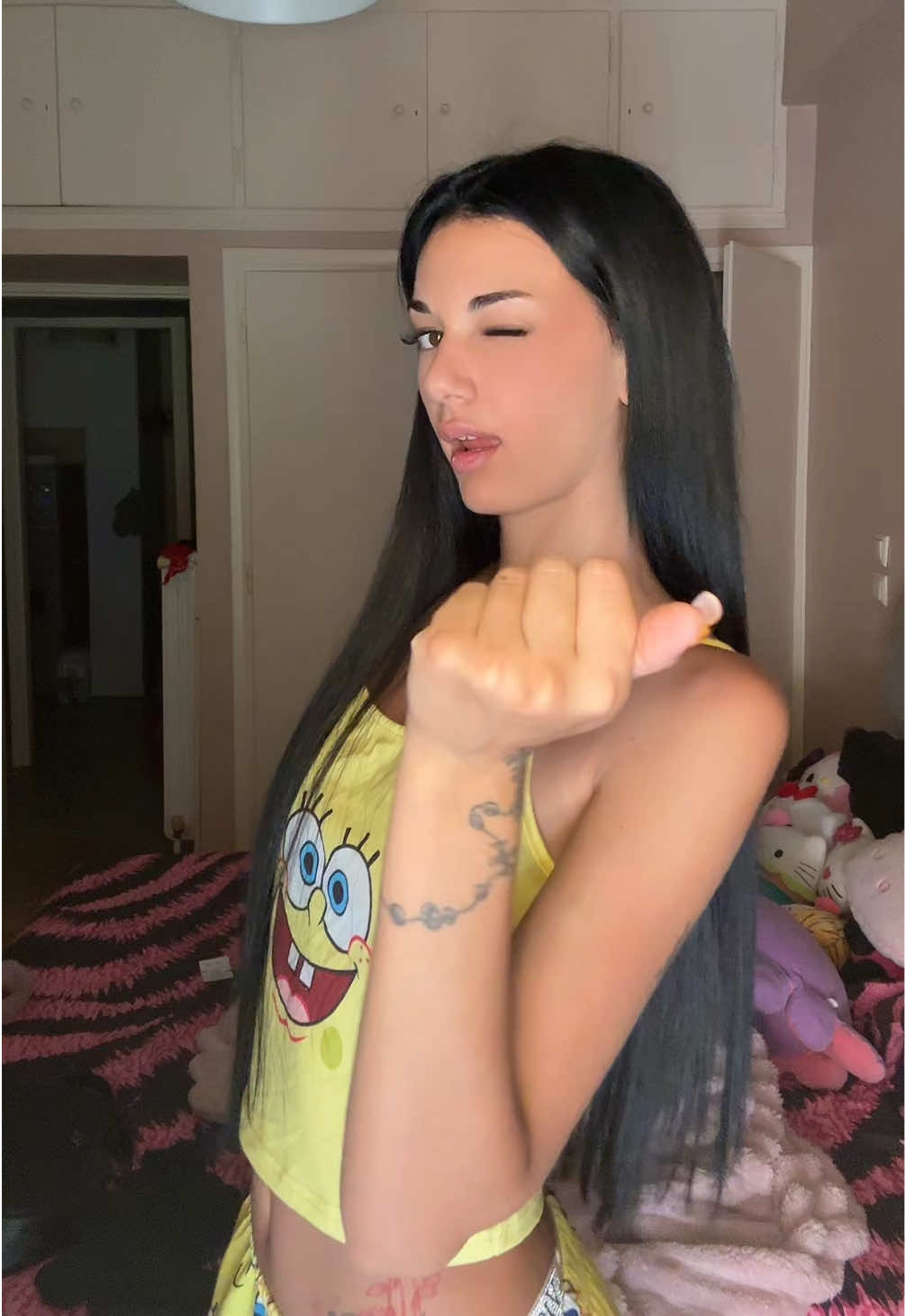 @v9