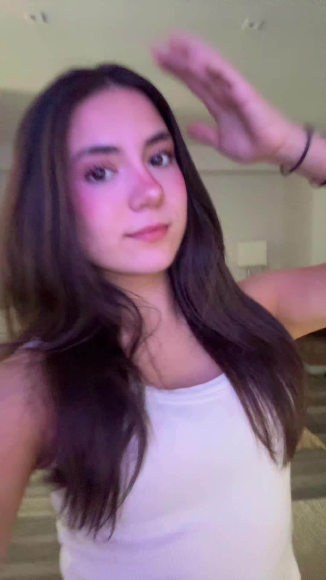 @Paulaguti26