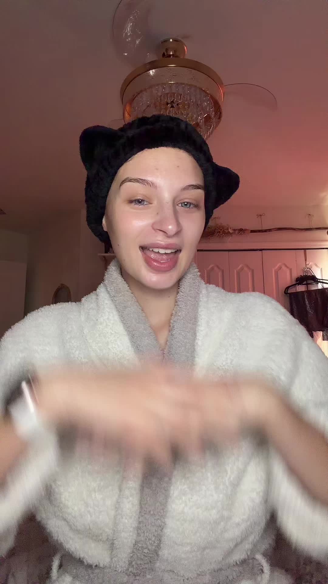 @Sophia