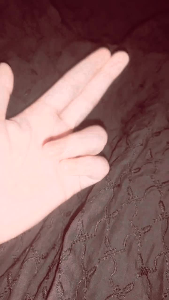 @ᶜᵘᵗᵉ𝓐𝓶𝓷𝓪✿︎🦋🍷