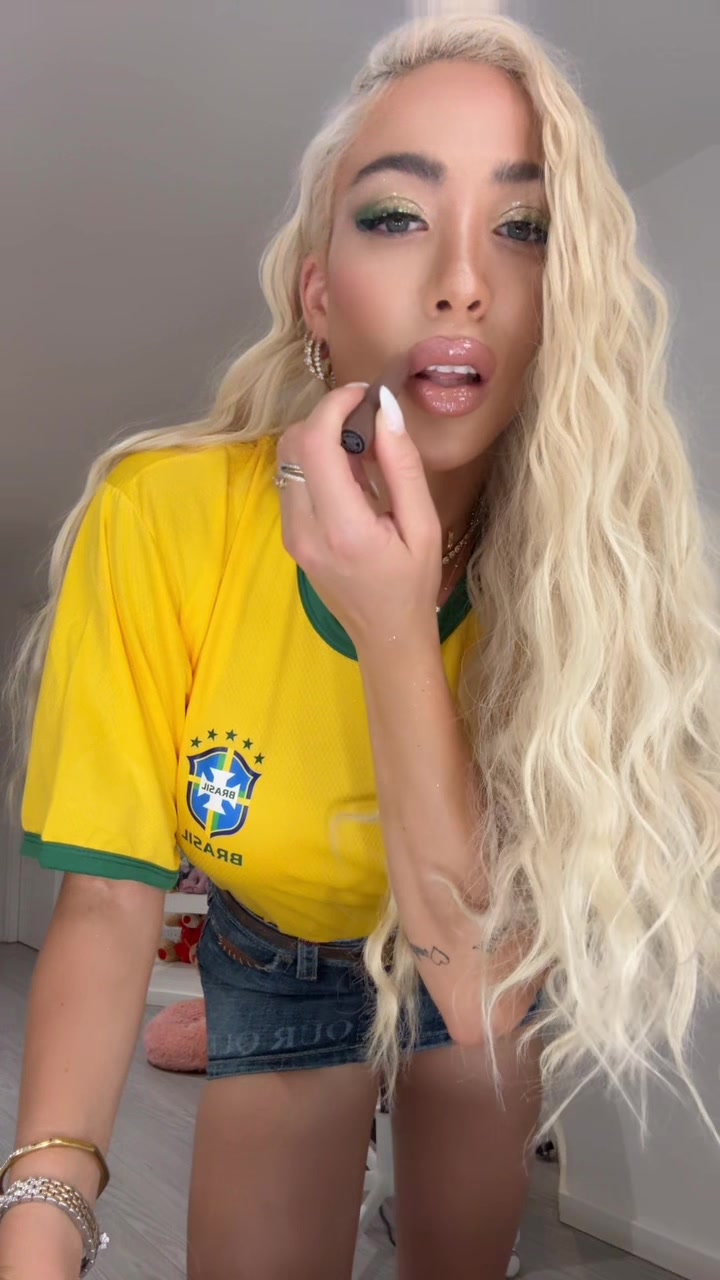 @Myriamgerocosta
