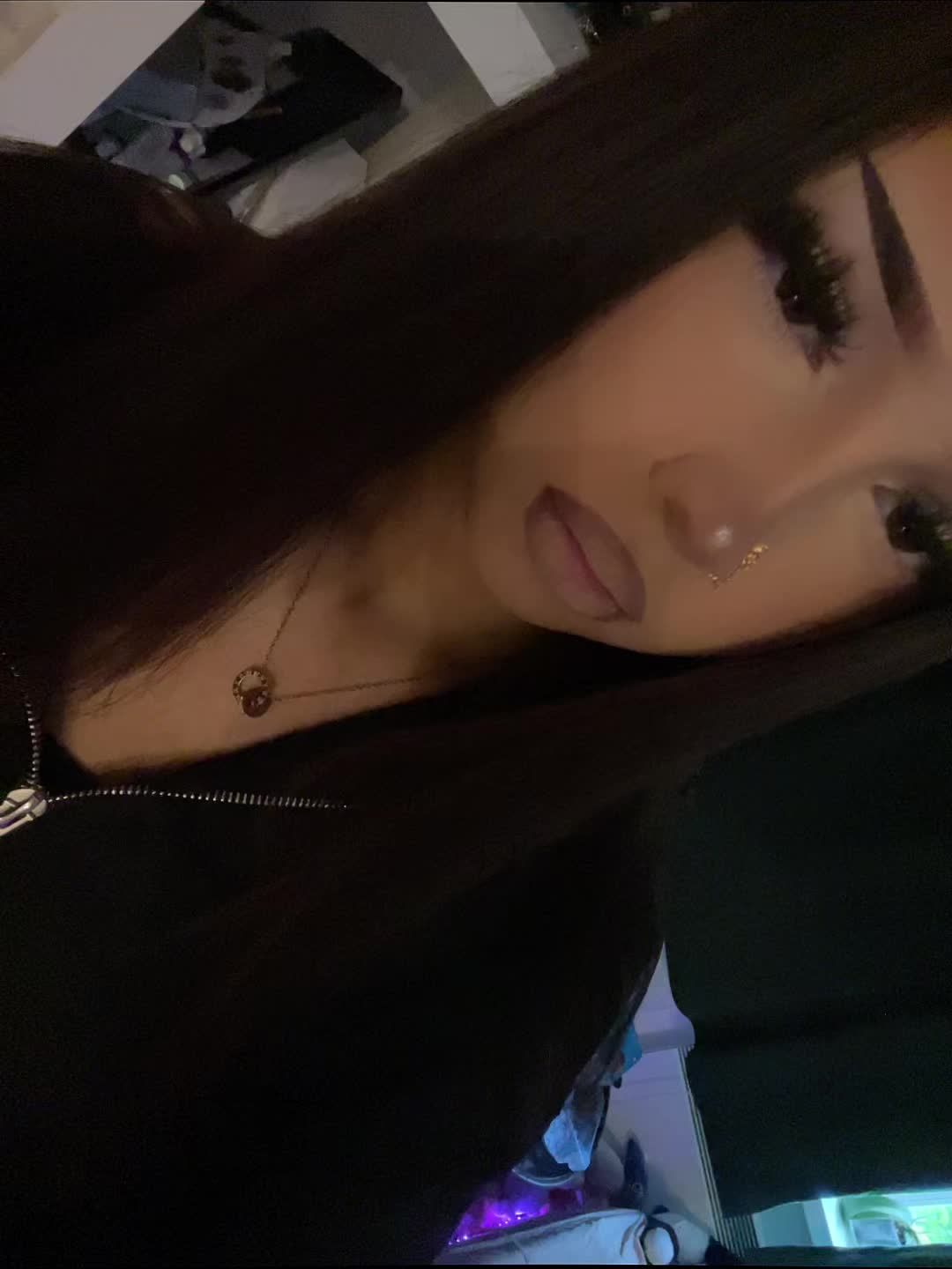 @я не бля, я юля🎱