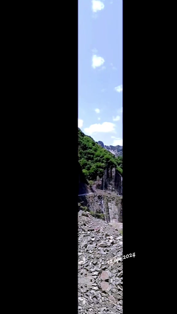 @Kasıb qız.... 😔