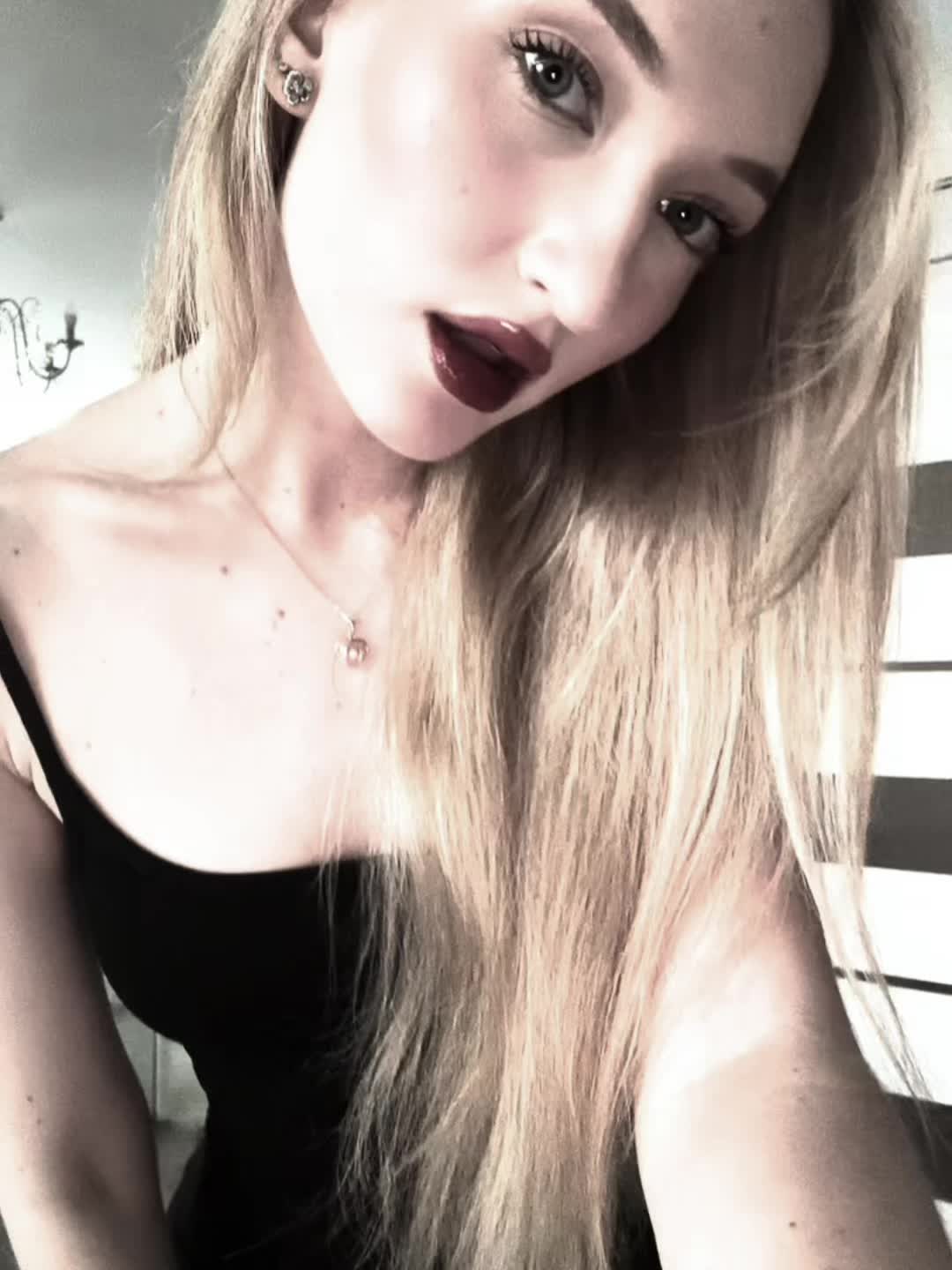 @Annie🐇