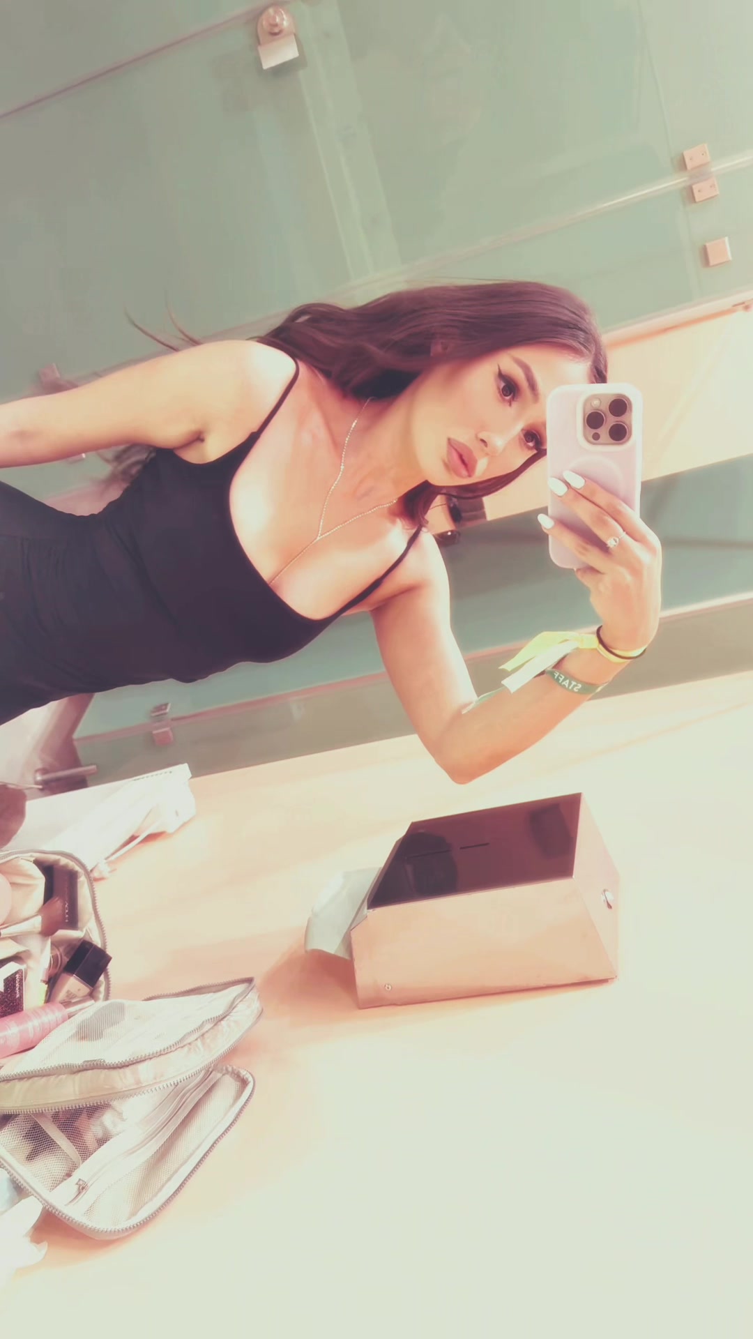 @B 🎀