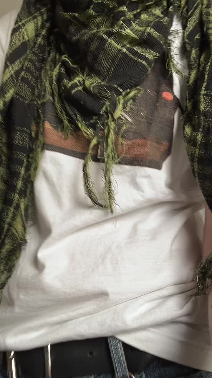 @✯