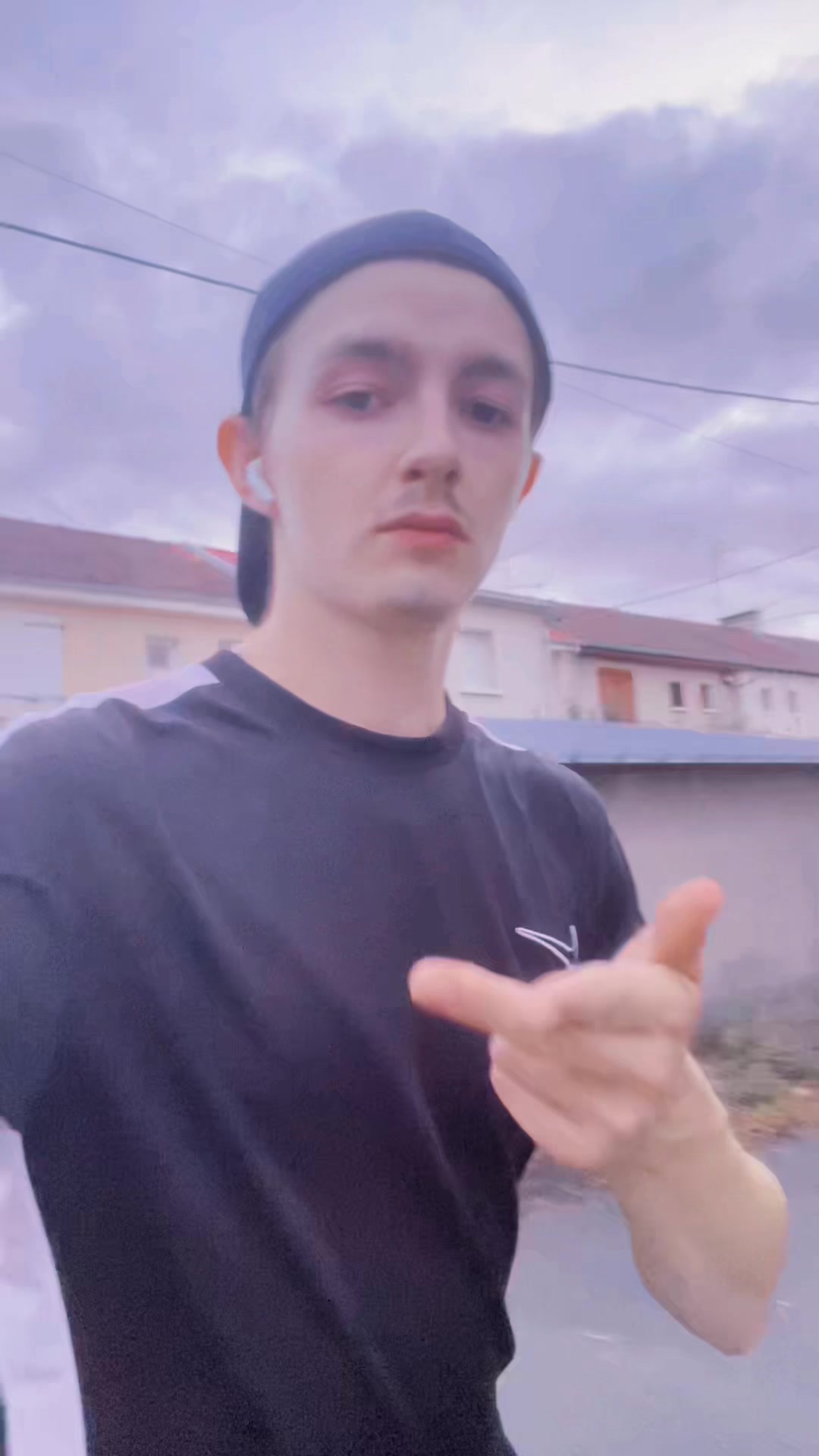 @WarenMachx