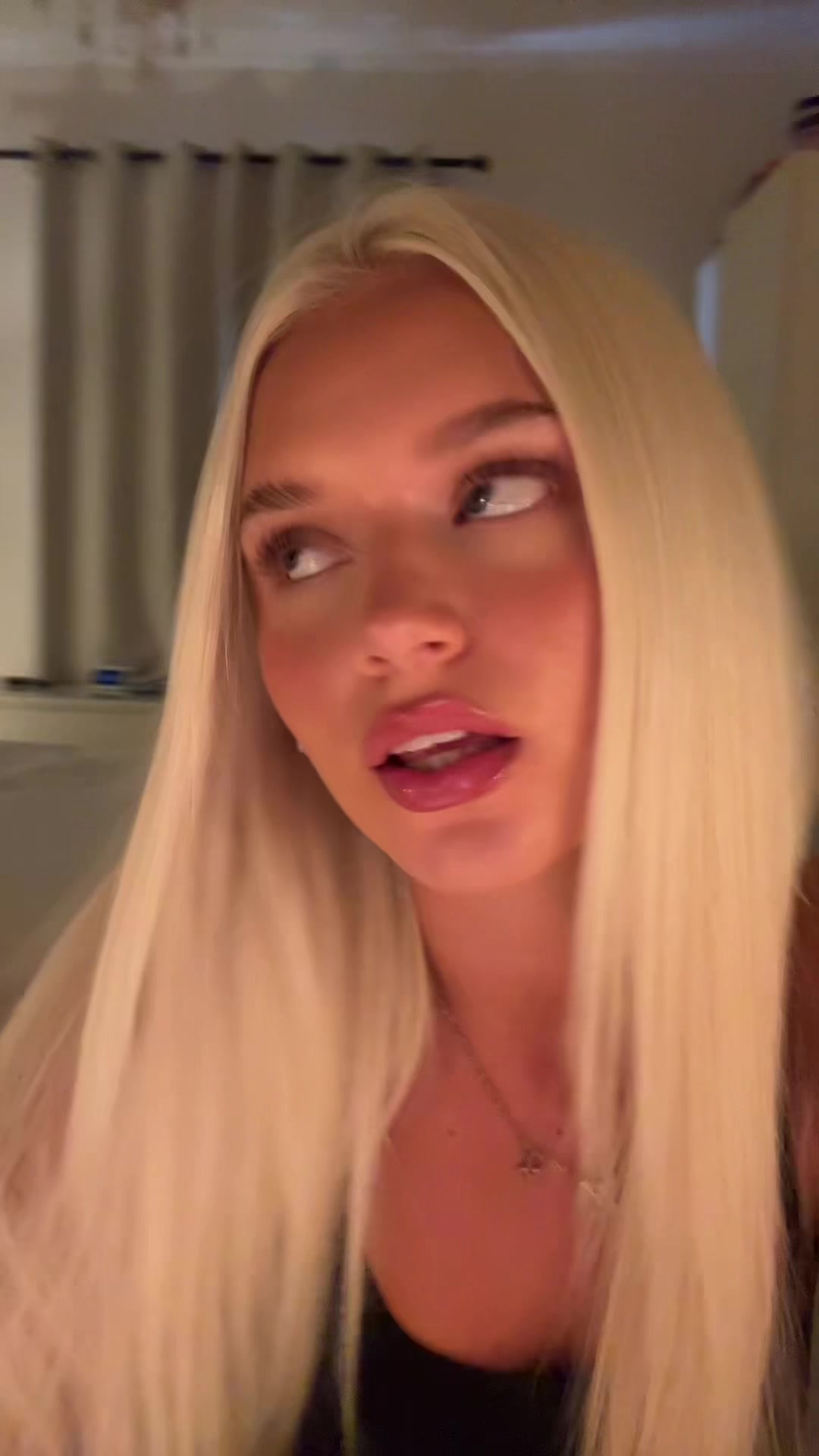 @Sophia