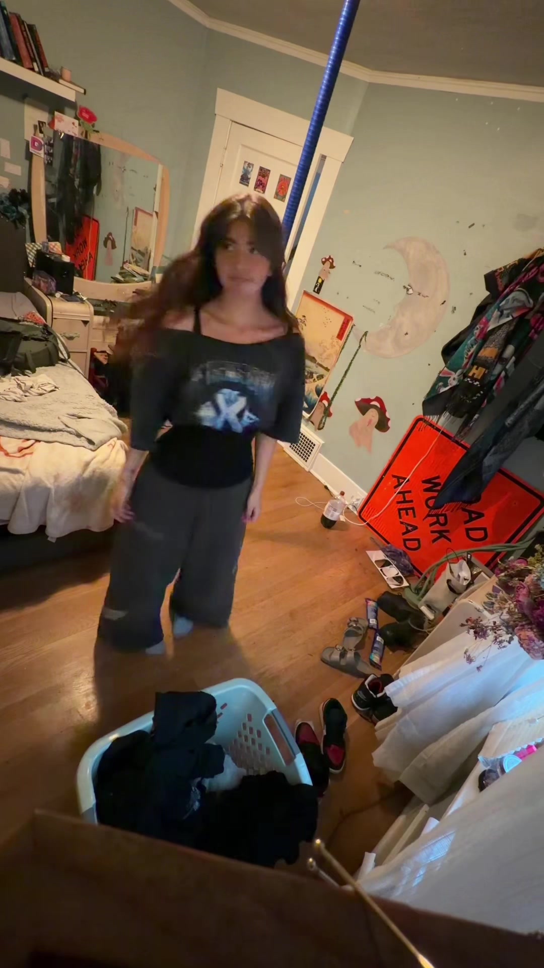 @carmenoodle