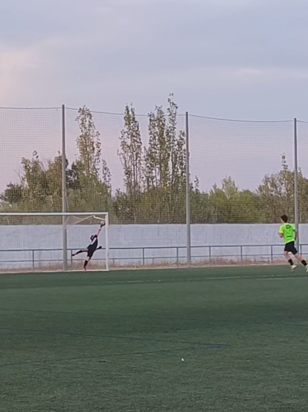 @Miguel&oacute;n