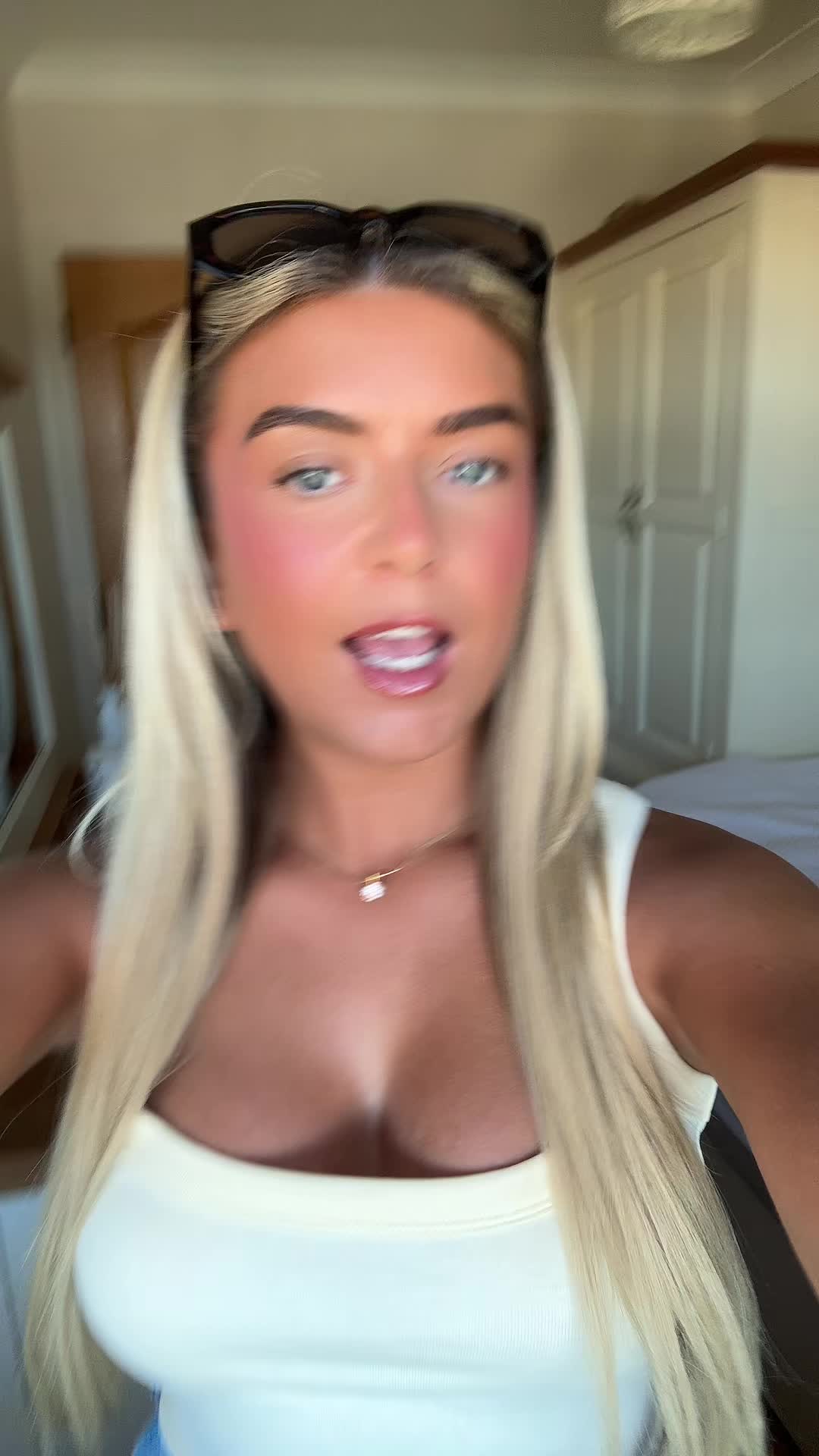 @ellz