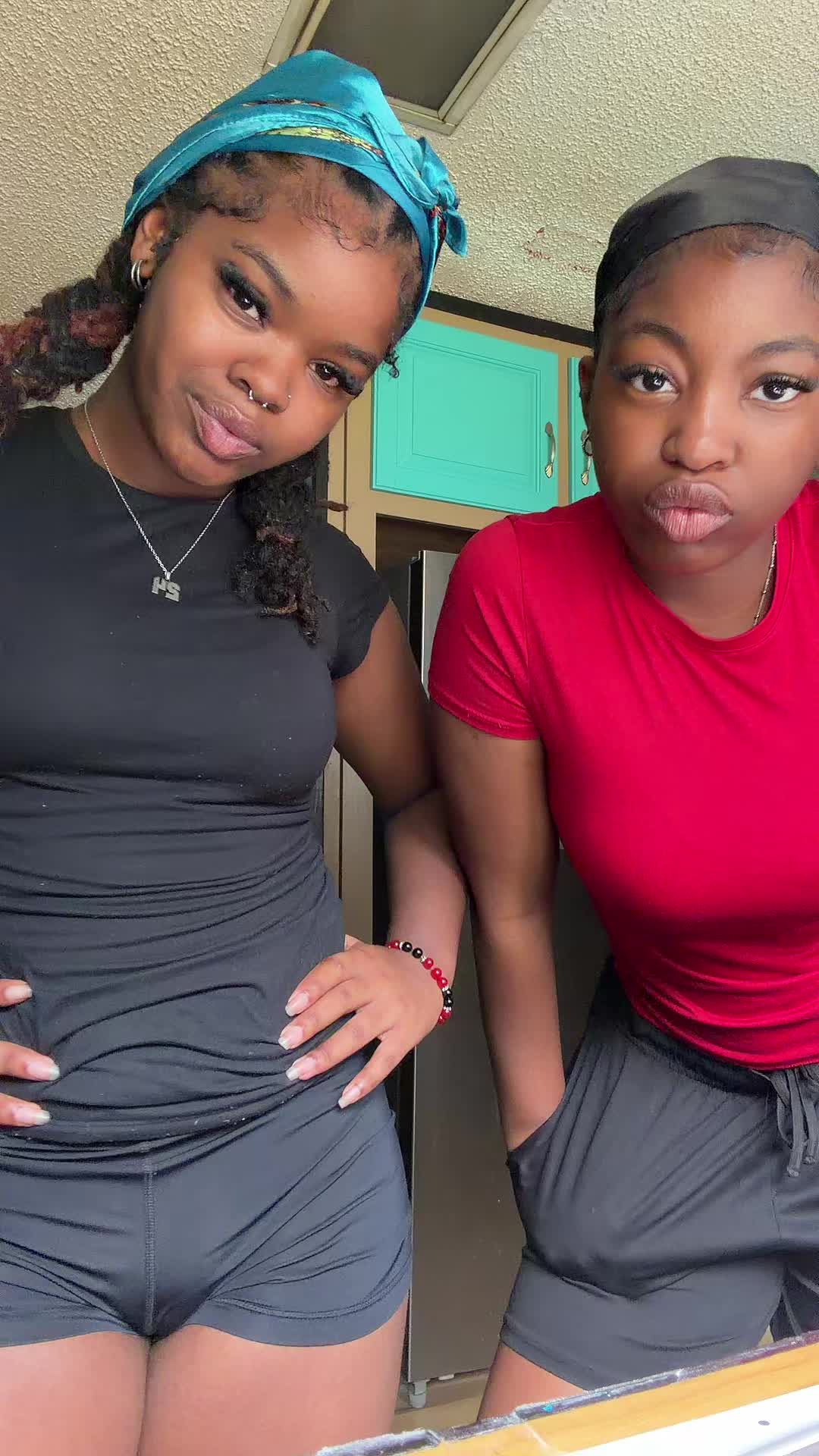 @z.smooth__