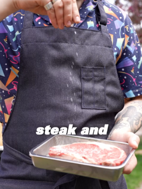 @Knifewear