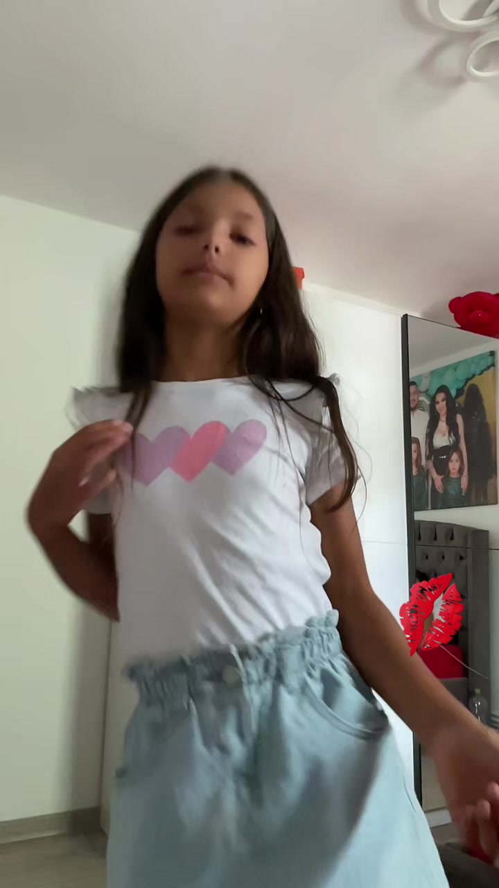 @𝑴𝒆𝒍𝒊𝒔𝒂🦋