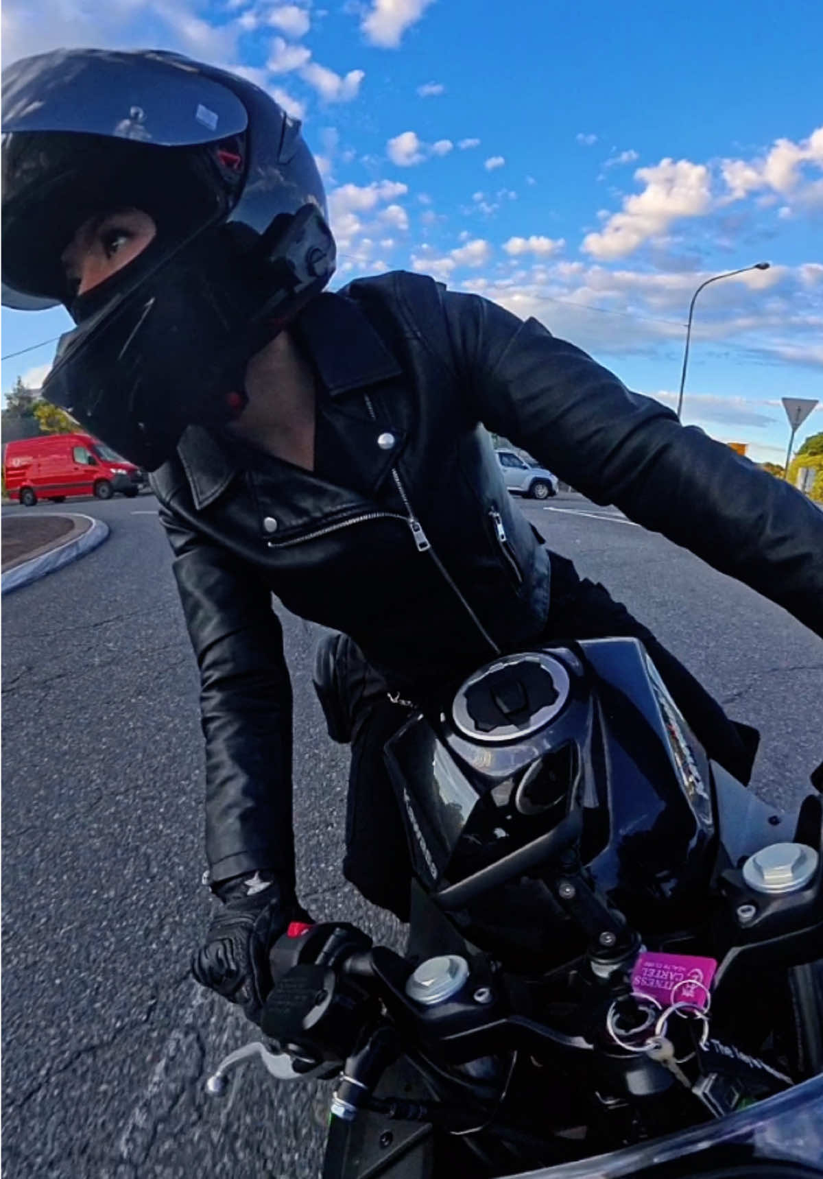 @habibti_biker