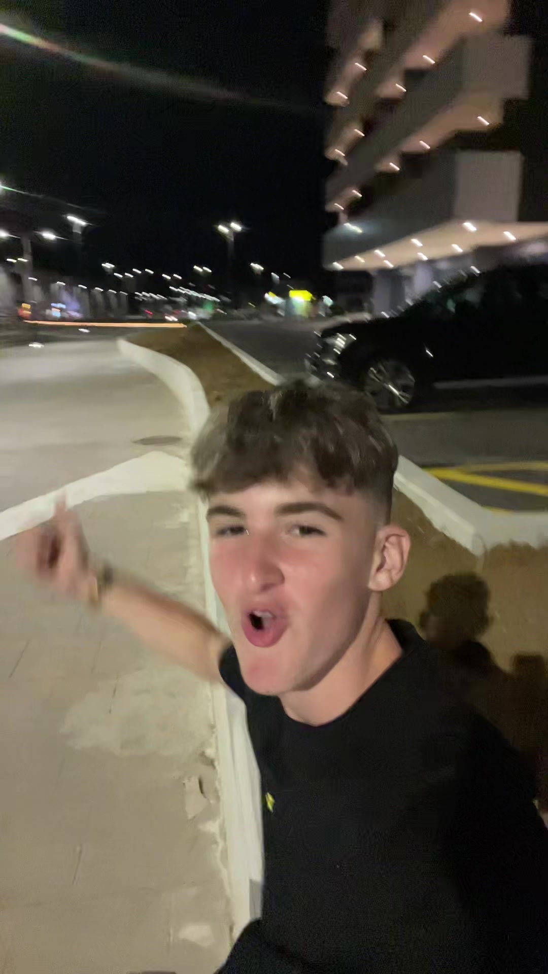 @F A L K O