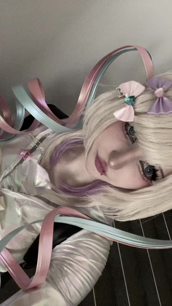 @⃟
