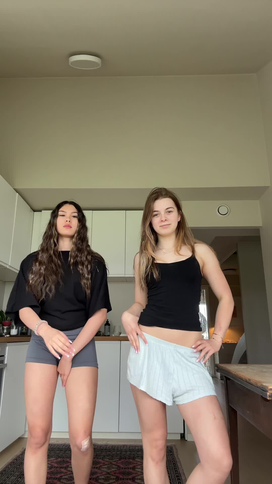 @Emma_mainbrk010