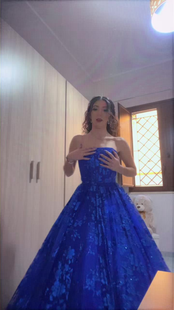 @Desyreecottone
