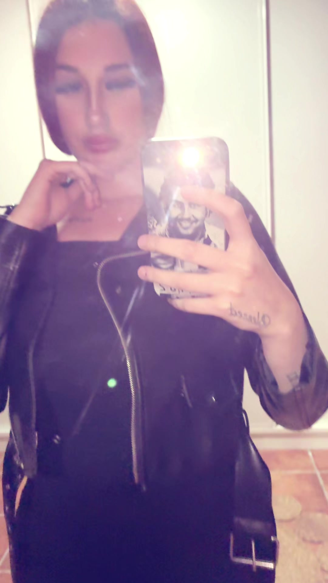 @deestinyy____