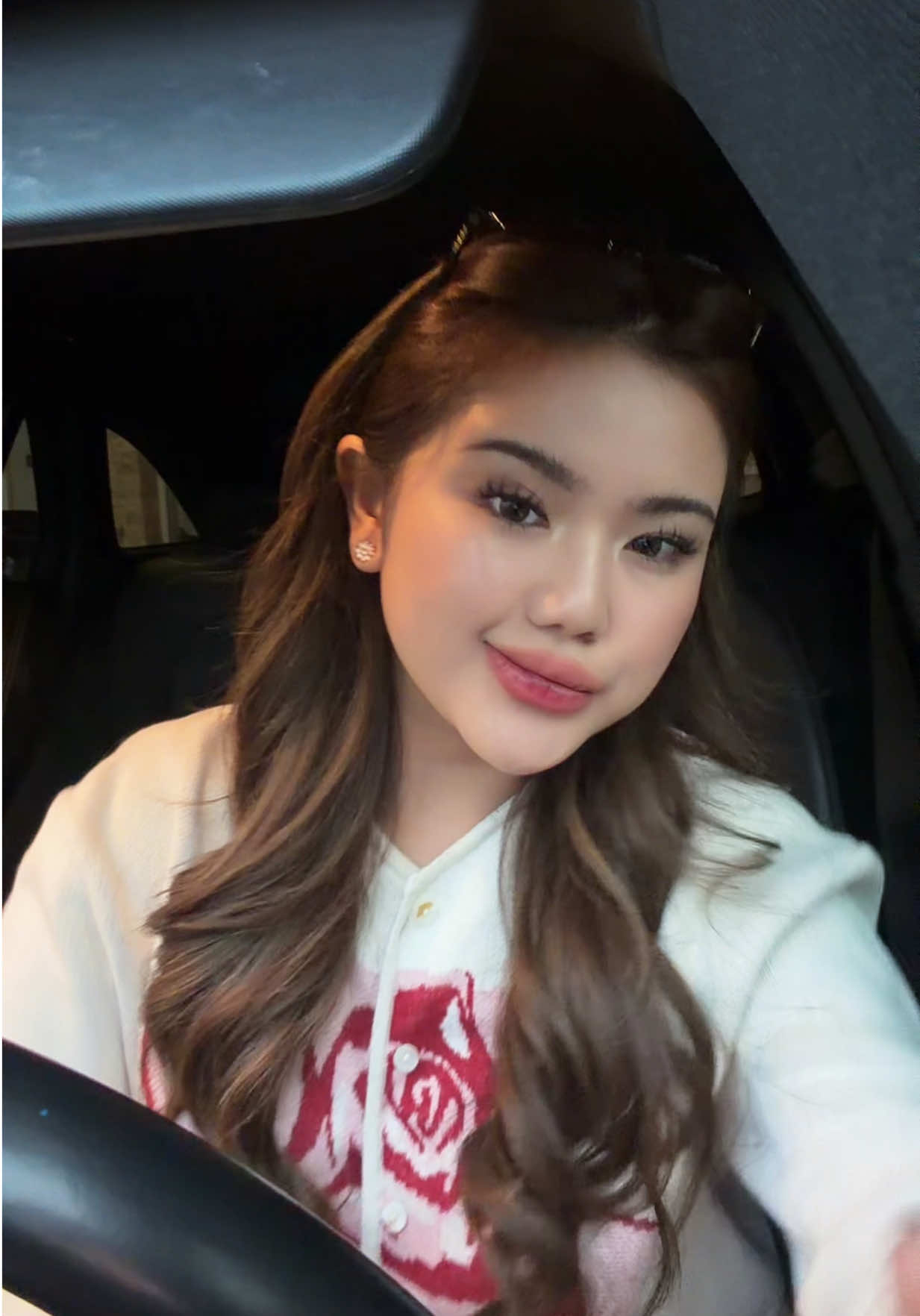 @sal.ey