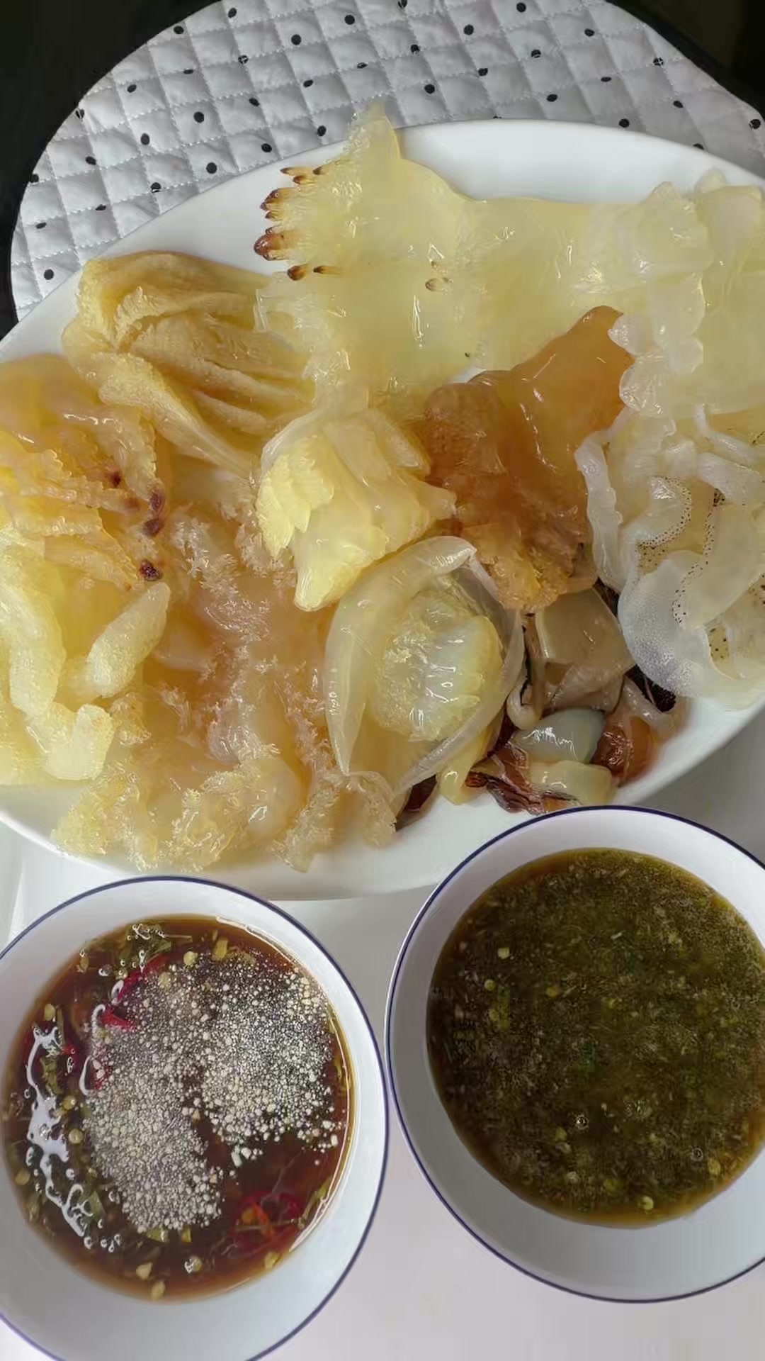 @Tiệm Giòn Rụm