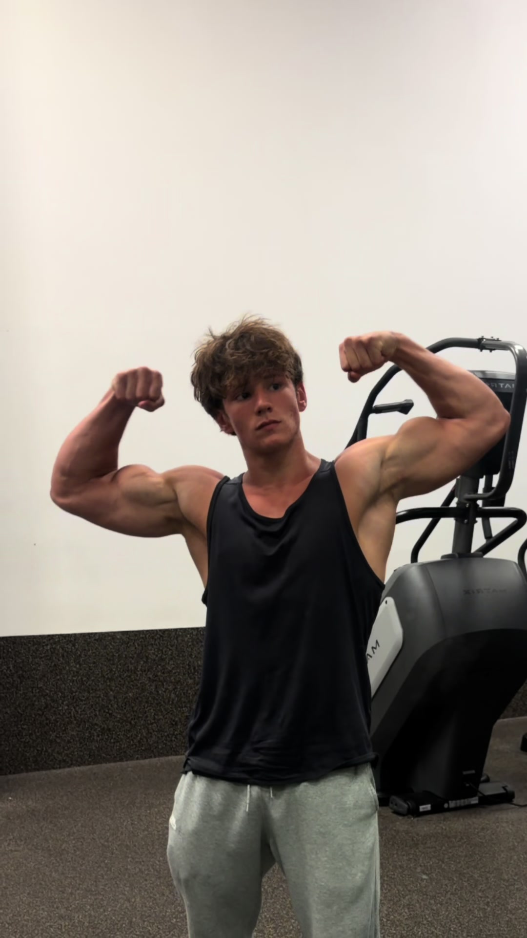 @dylan.lopezz__