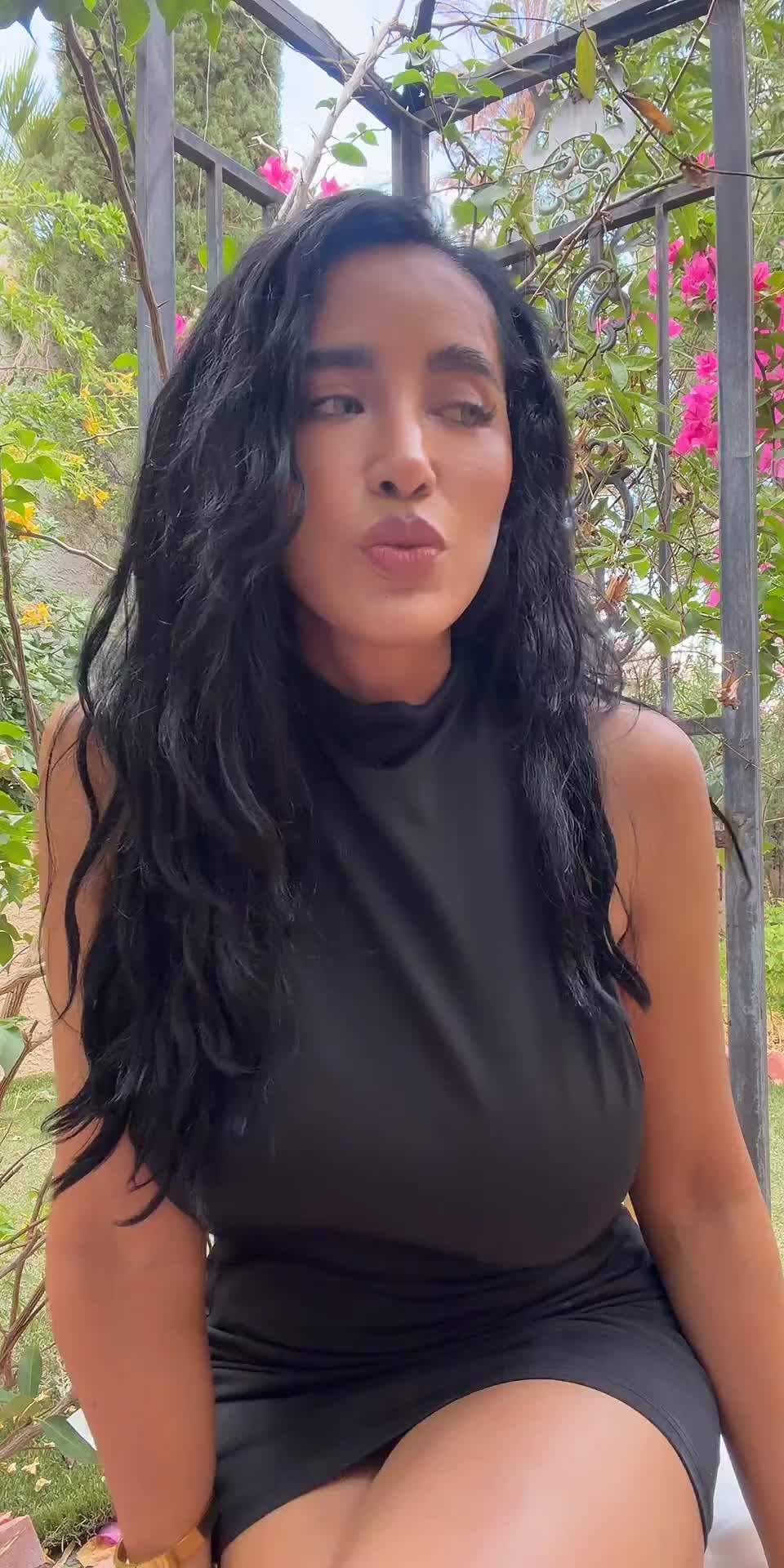 @Gg Elizabeth Mata