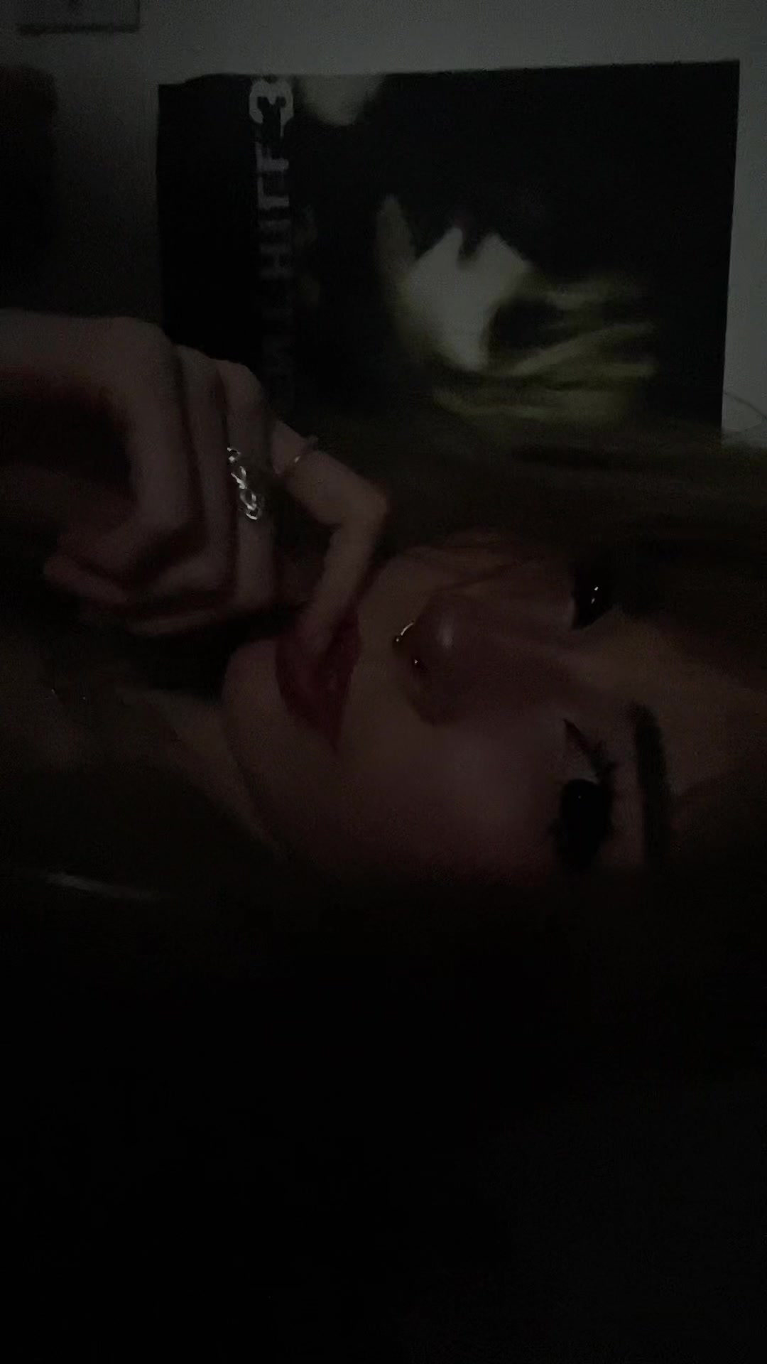 @🐰