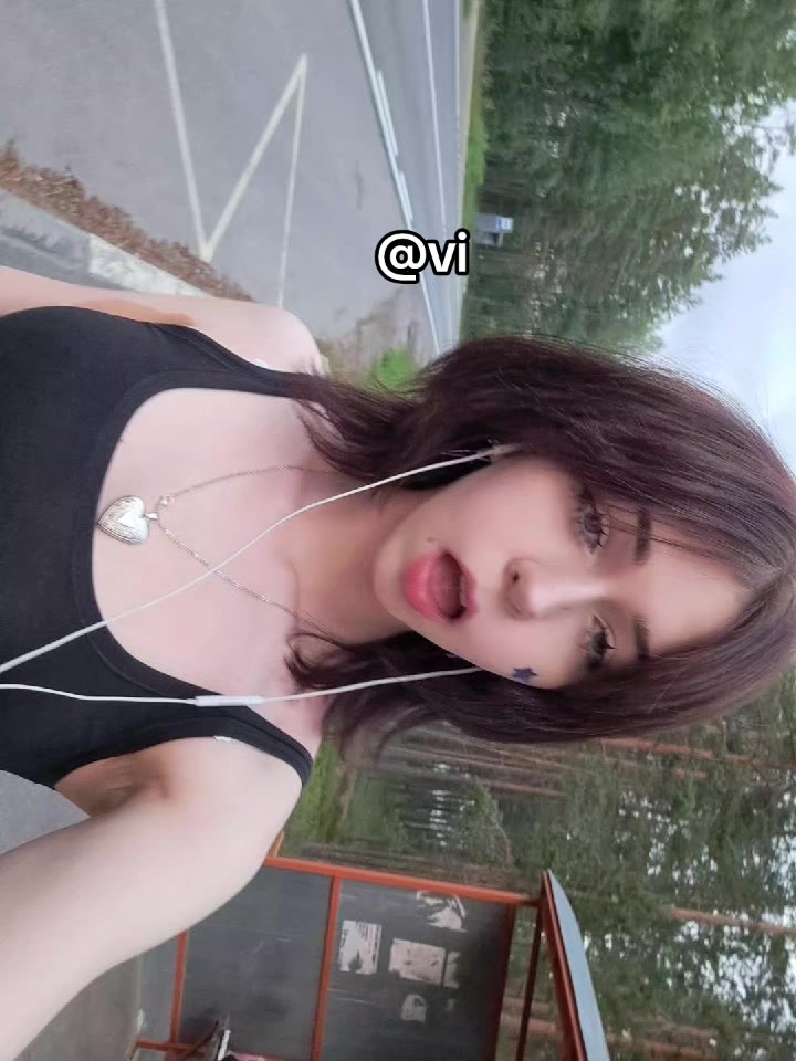 @xidhs@