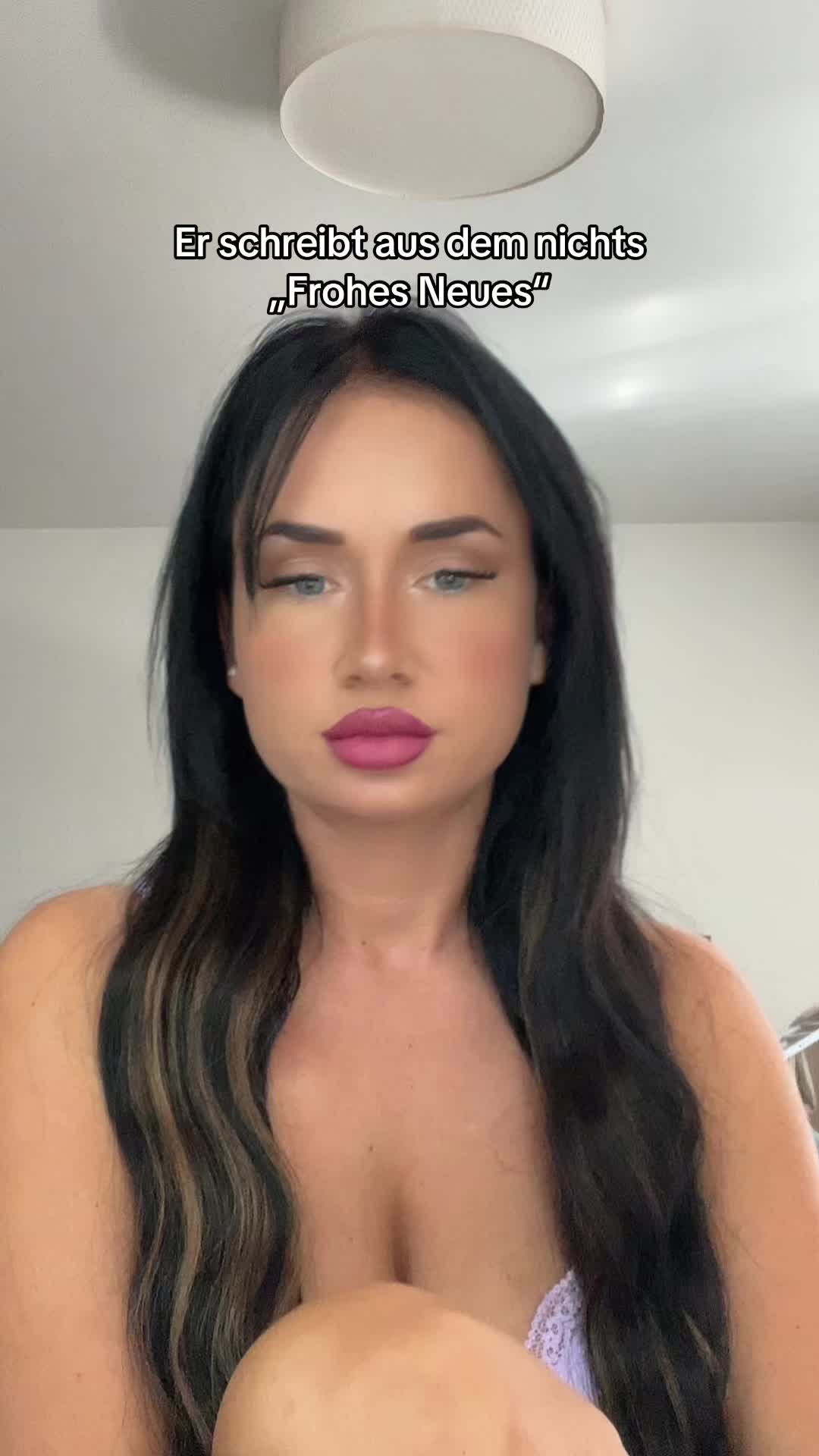 @Kyrabrg