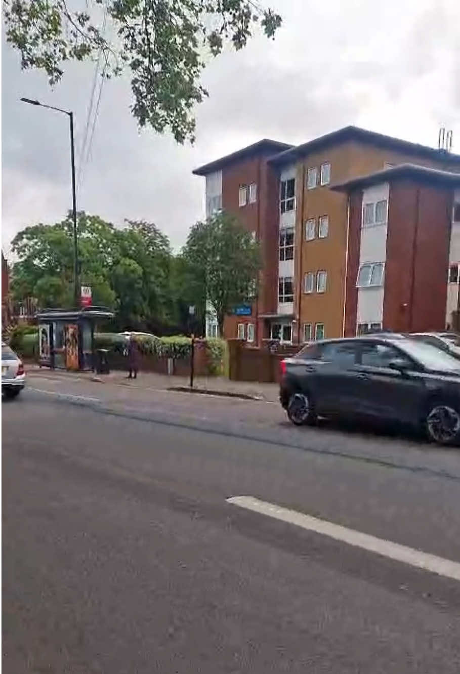 @𝑺𝒕𝒂𝒓 𝒒𝒖𝒆𝒆𝒏 🇬🇧
