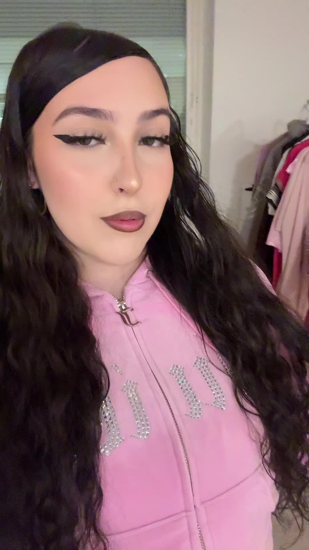 @🩷🎀