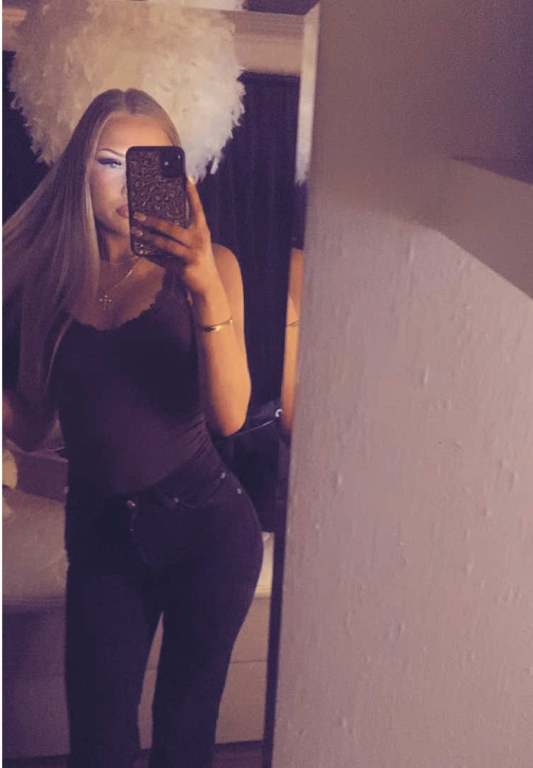 @claraamre