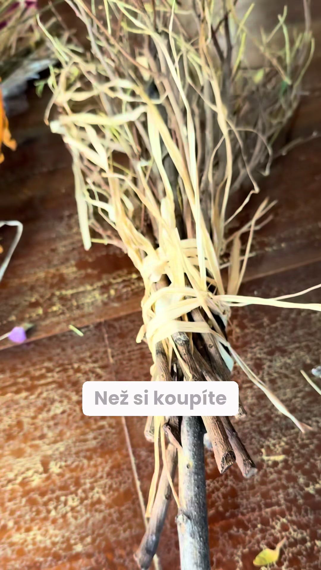 @Olga Čumpelík -florist, ekonom