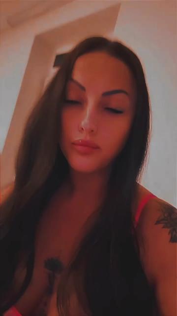 @Vikі