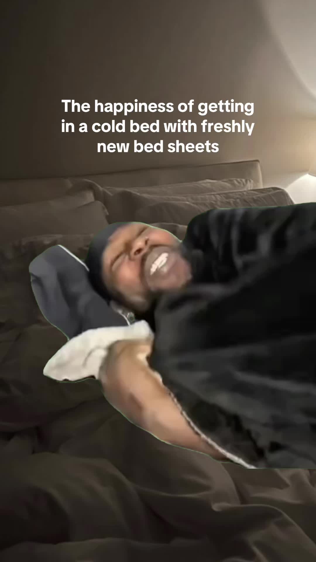 @R🤍