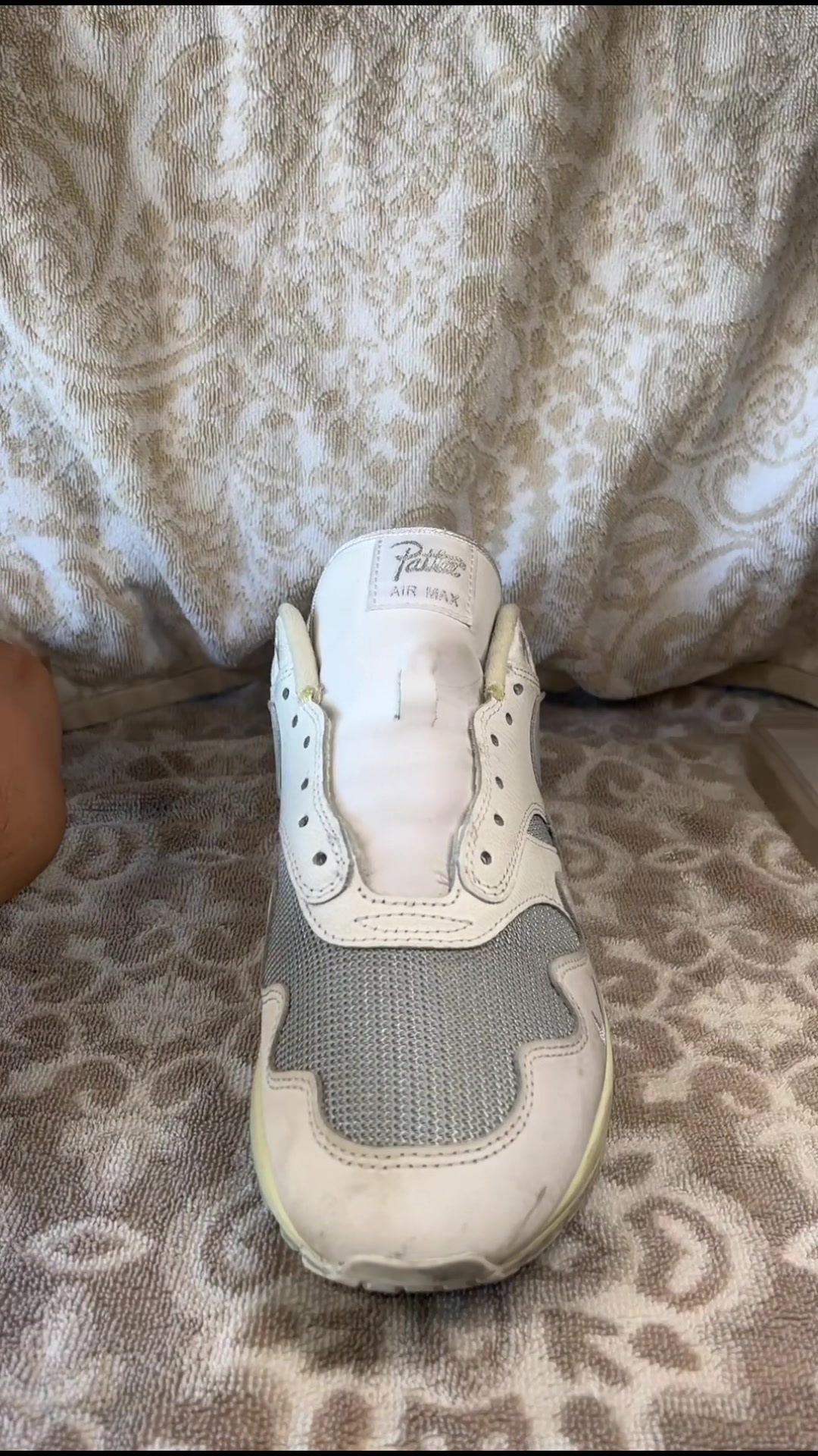 @ie.shoecleaner_customs