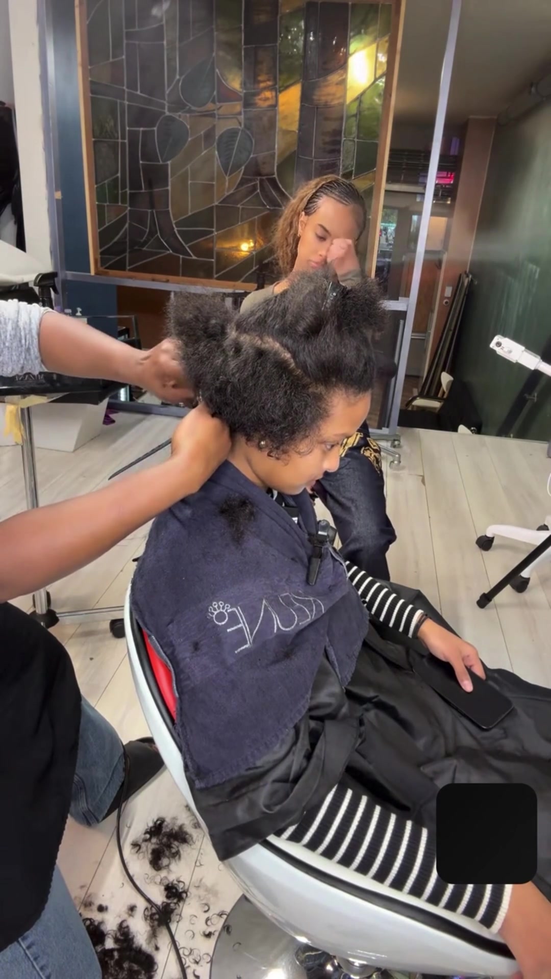 @AZEBHAIRSTYLIST