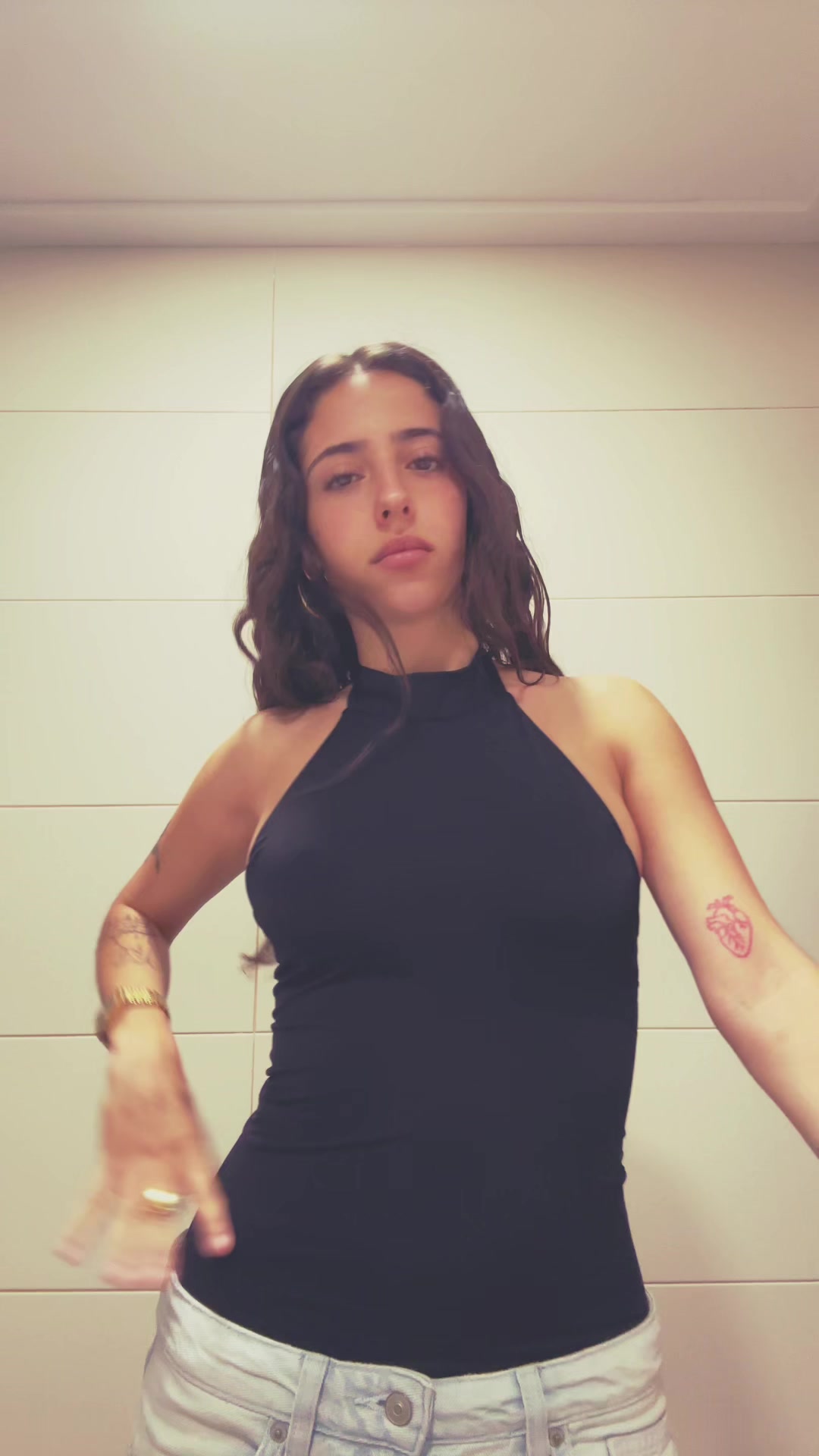 @-