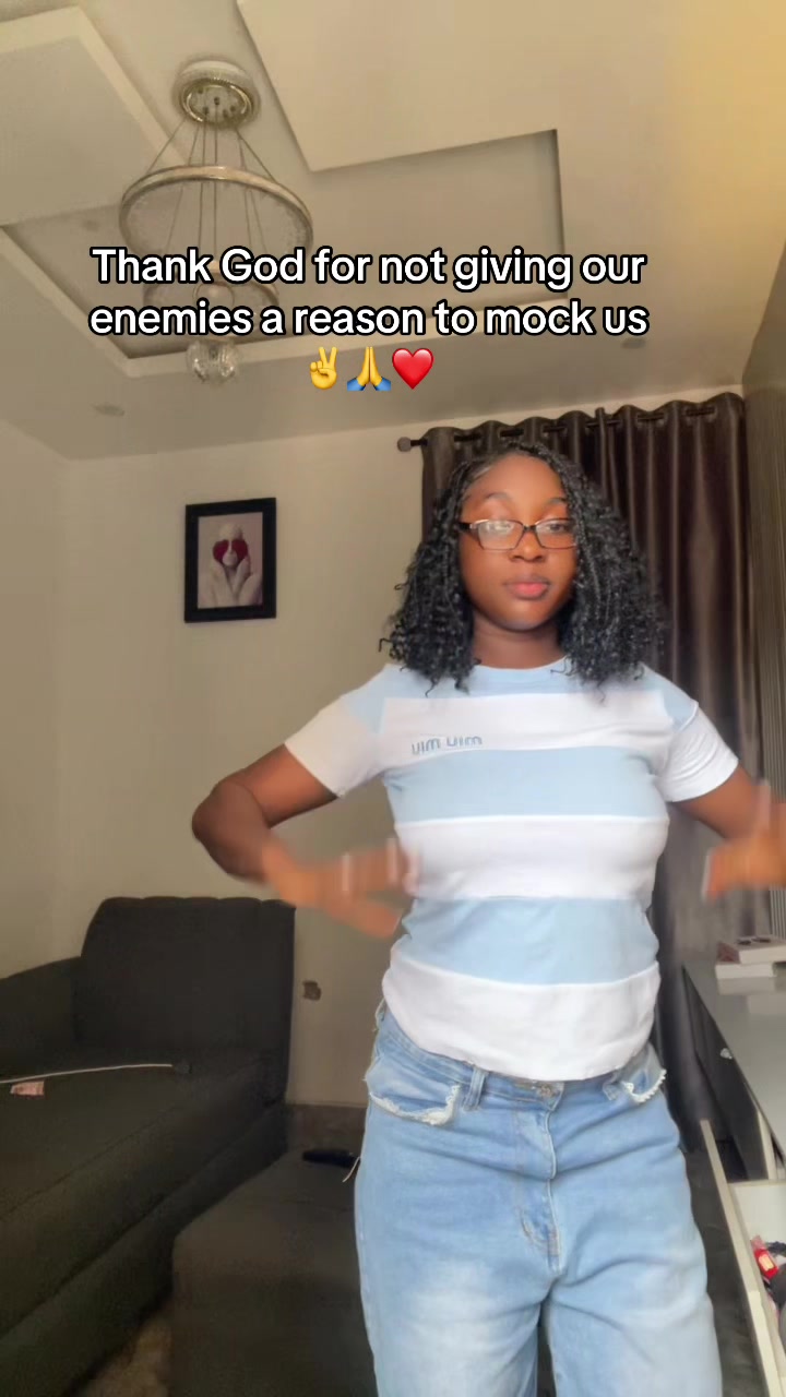@ashley Odunayo🥰