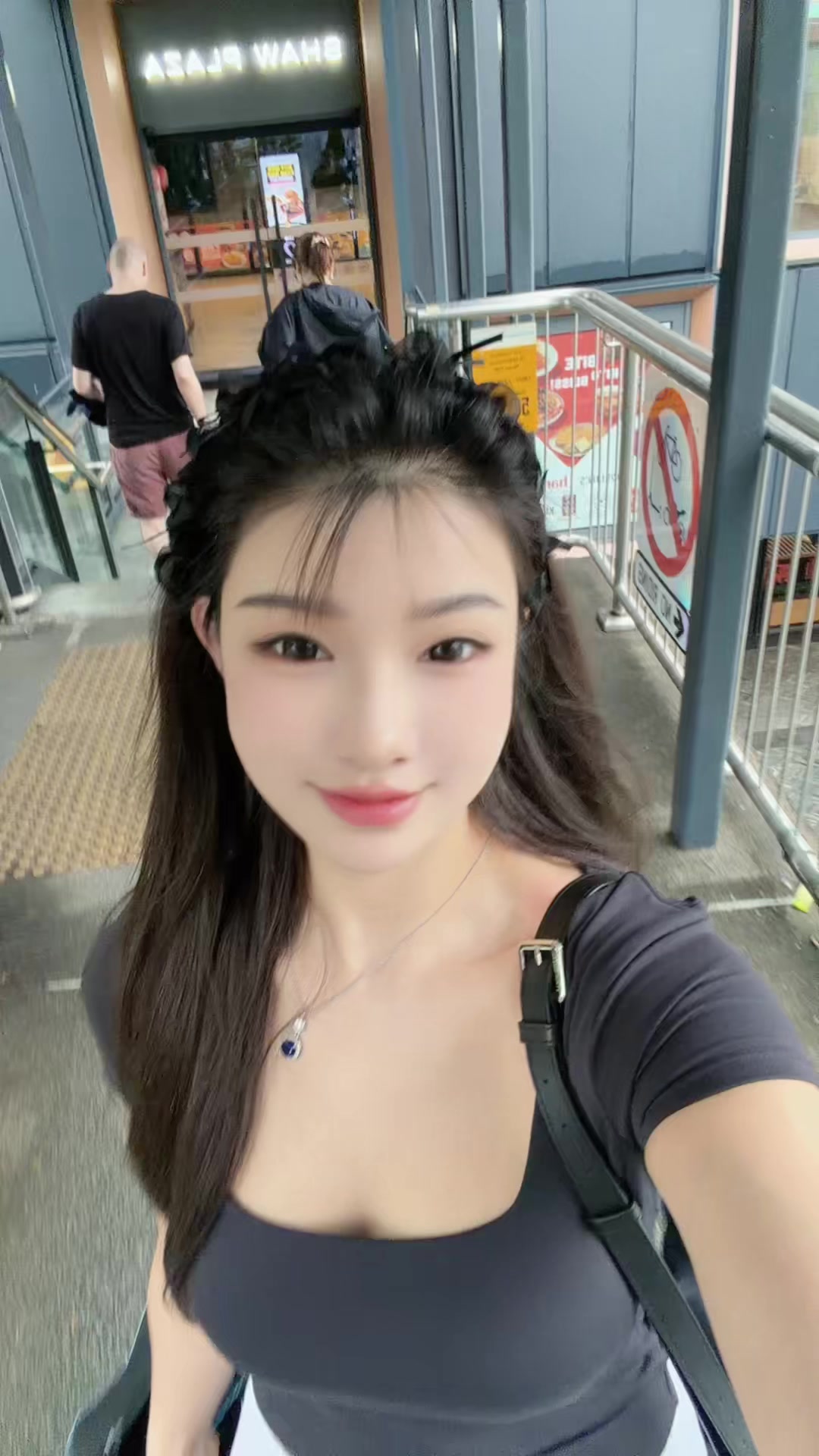 @萤火虫