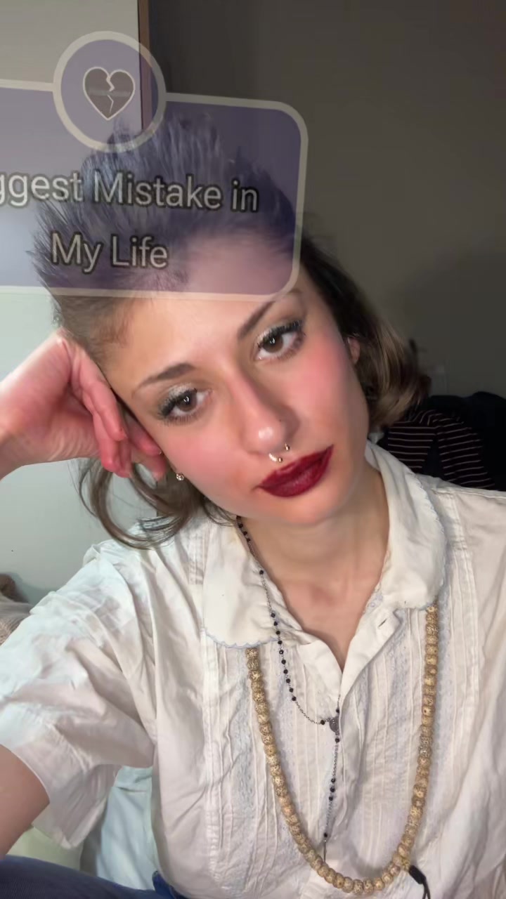 @Elisabetta Vittoria Karaulyan